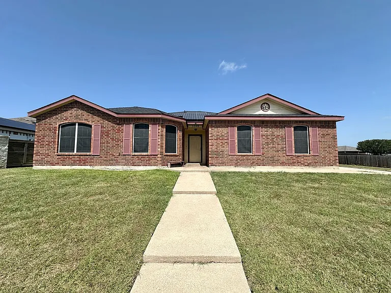 5309 Holster Dr — Photo 1