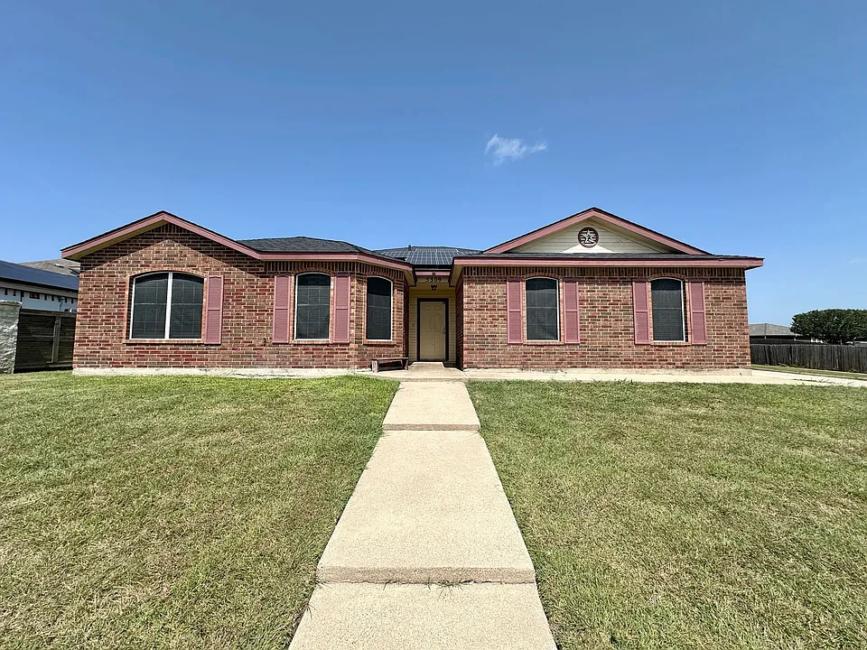 5309 Holster Dr