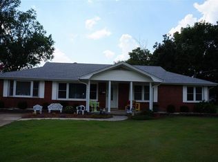 512 S 11th St, Murray, KY 42071