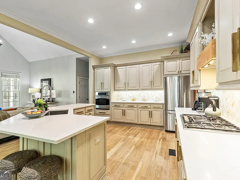 125 N Cove Dr — Photo 33