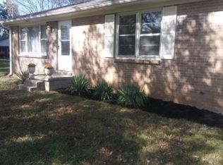 225 Fort Blount Rd, Hartsville, TN 37074