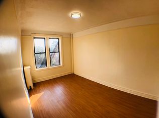 649 51st St #3D, Brooklyn, NY 11220
