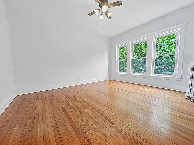 1302 W Rosemont Ave #2 — Photo 25
