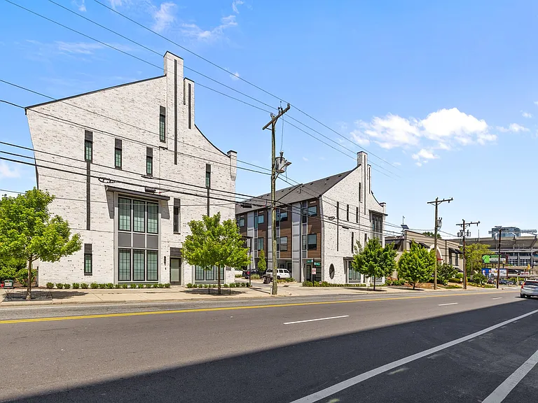 1207 Minter Pl — Photo 12