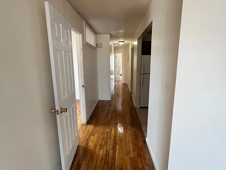 1366 Beach Channel Dr — Photo 1
