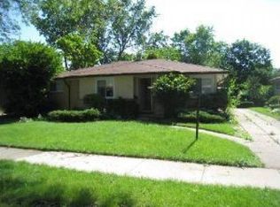 9231 Lowell Ave, Skokie, IL 60076