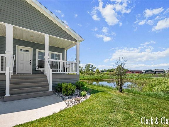 3rd image of 5980 Irene Way Dr