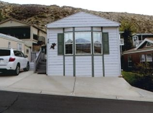 36 Redbluff Dr, Hurricane, UT 84737