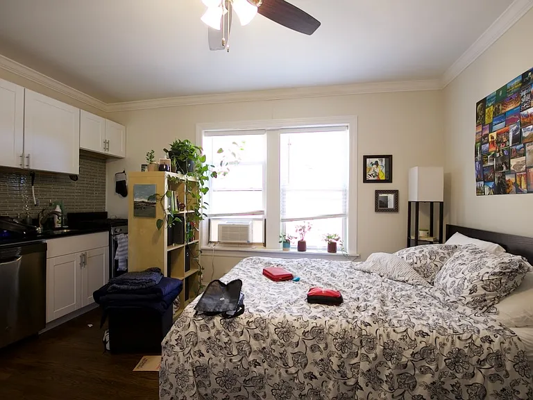 2129 N Dayton St #403 — Photo 15