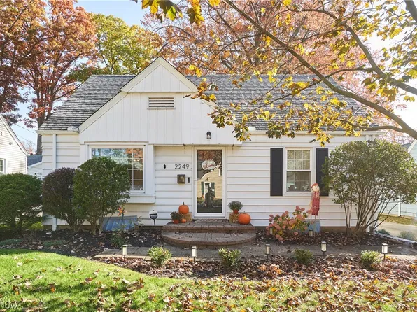2249 14th St, Cuyahoga Falls, OH 44223