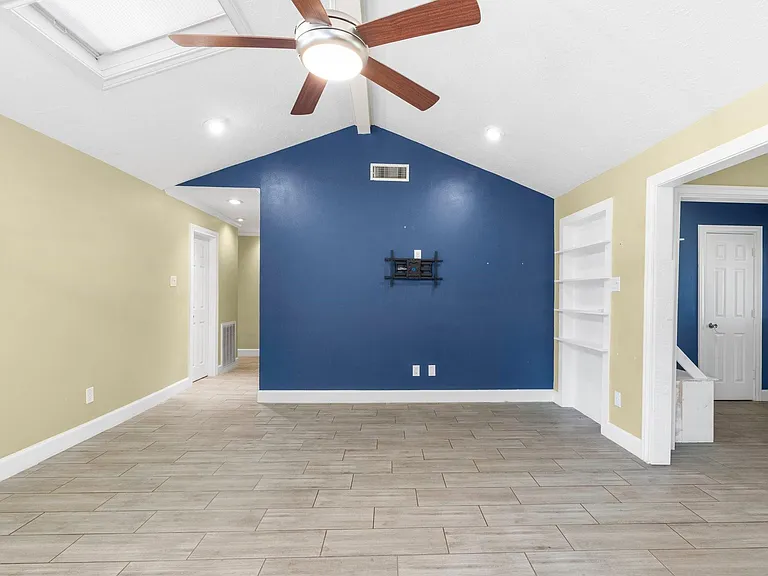3010 Westerland Dr — Photo 23