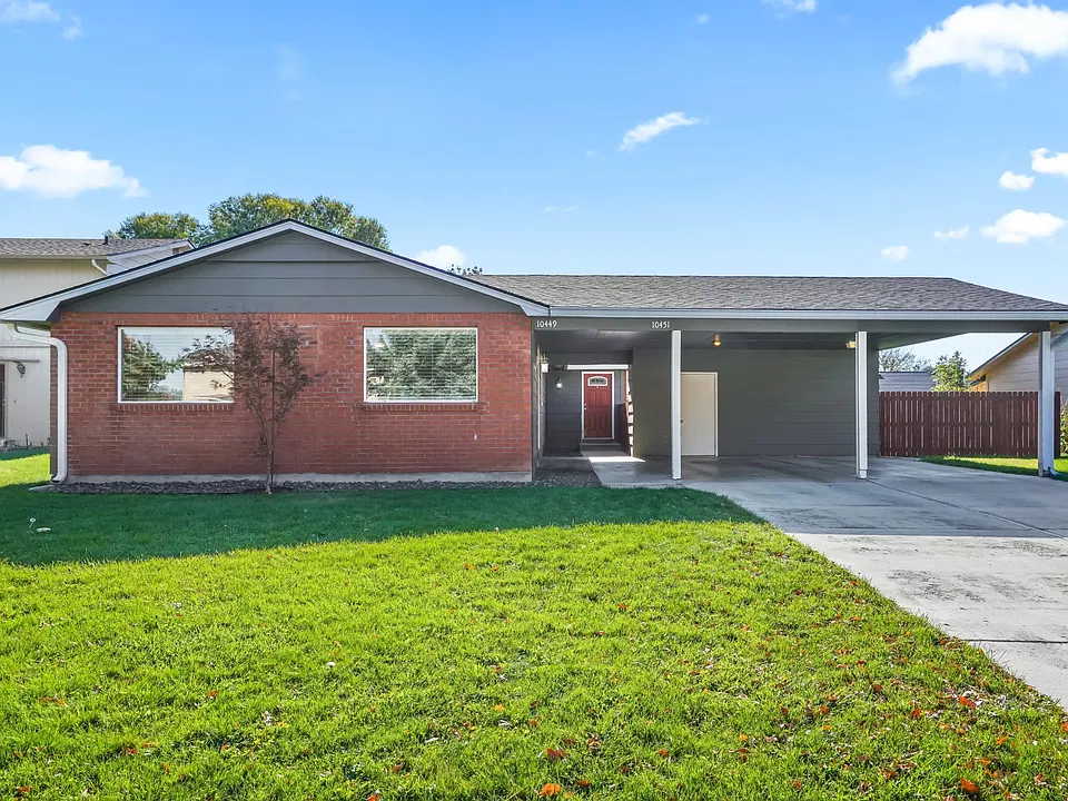 10449 W Landmark Ct