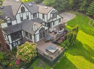 6 Jonathan Smith Rd, Morristown, NJ 07960