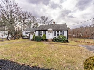 22 Easy St, South Hadley, MA 01075