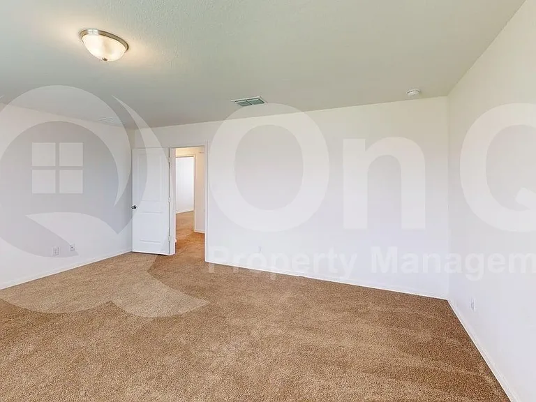 708 Bois D Arc Ln — Photo 9