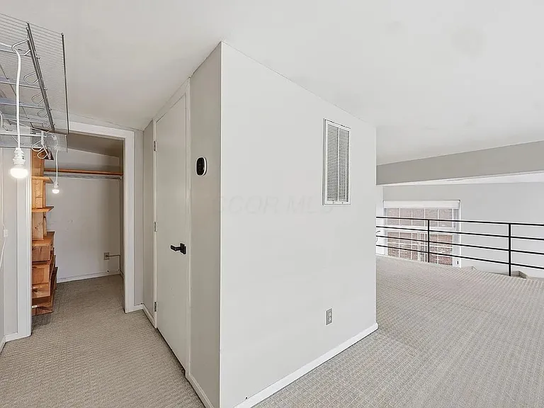 444 N Front St #301 — Photo 22
