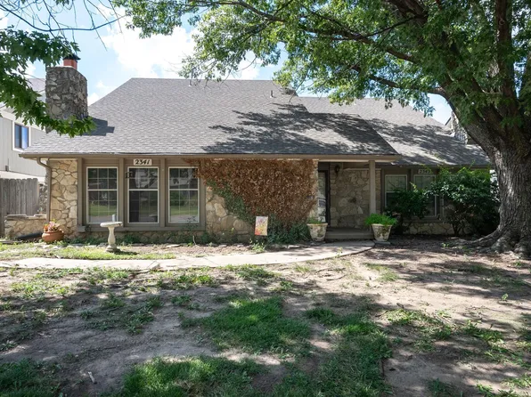 2341 N Bramblewood St, Wichita, KS 67226