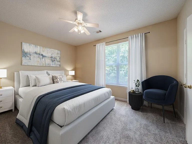 Falls Creek Apartments and Townhomes — Photo 6