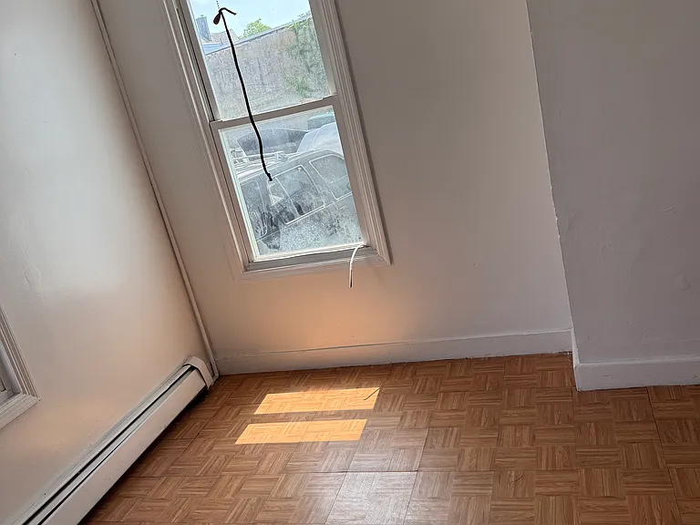 54 Winthrop St #1 — Photo 4
