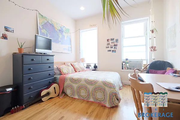 Rented by SBJ Brokerage, LLC | media 14