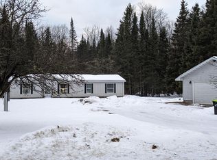 2455 E Saint Ignace Rd, Hessel, MI 49745