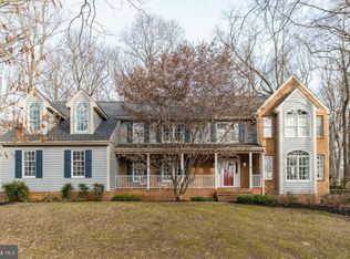 12137 Woodsyde Ct, Owings Mills, MD 21117