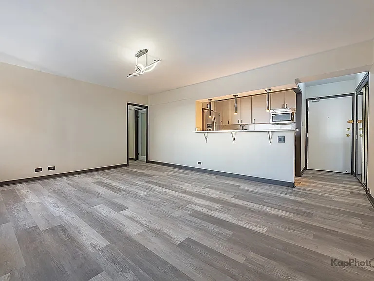 7337 S South Shore Dr #902 — Photo 10