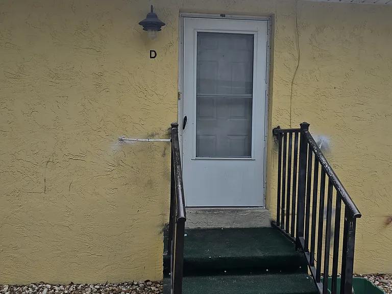 2440 S Palmetto Ave #D — Photo 2
