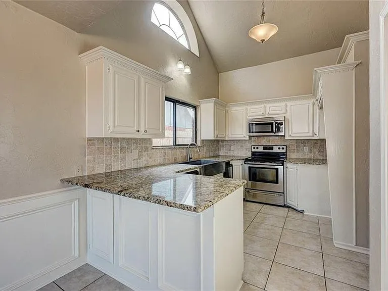 19804 Harness Ct — Photo 6