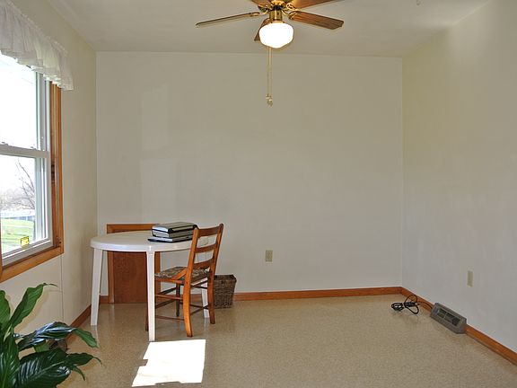 2nd image of 4126 Brandes St