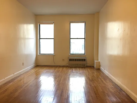 Rented by Lang Realty LLC | media 11