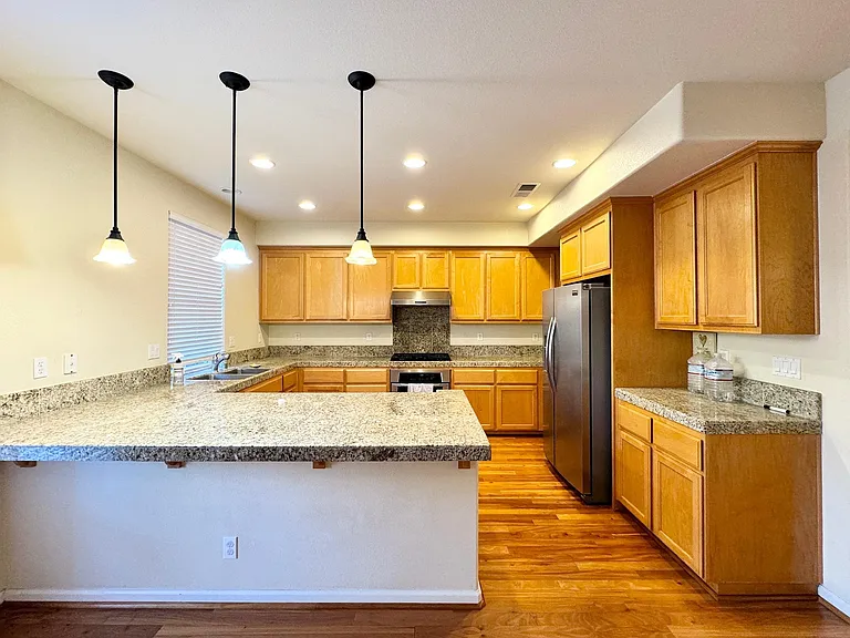 2455 Azevedo Ct — Photo 8