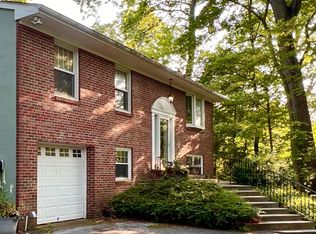 130 W 8th St, Media, PA 19063