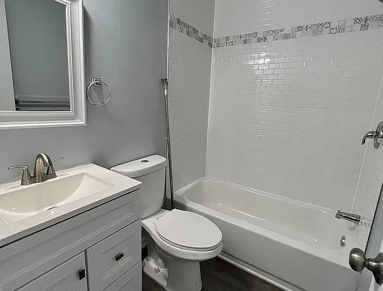 1107 N Fulton Ave #2 — Photo 5
