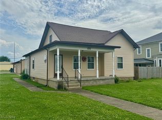 181 W 3rd St, Frazeysburg, OH 43822