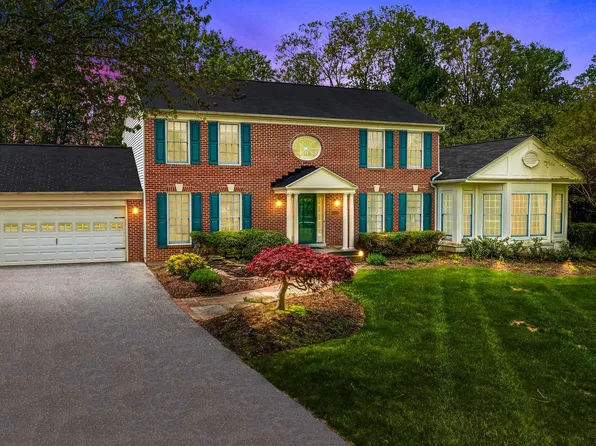 12113 Faulkner Dr, Owings Mills, MD 21117