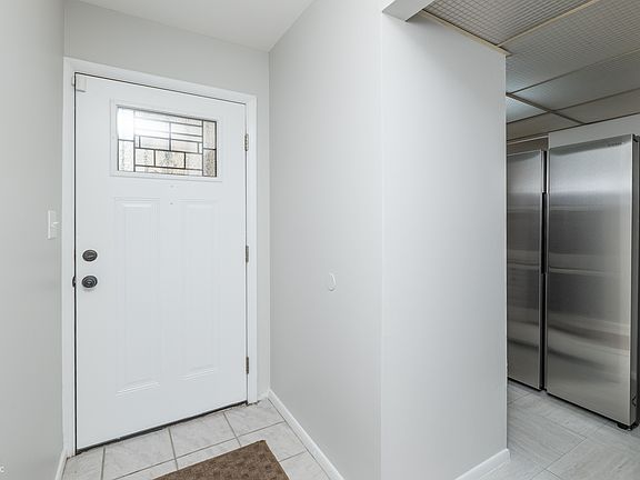 3rd image of 5421 Daniel Dr