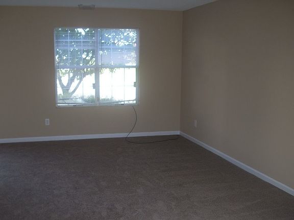 3rd image of 114 Westside Chase