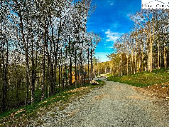 5th image of ES74 Eagle Springs Trail