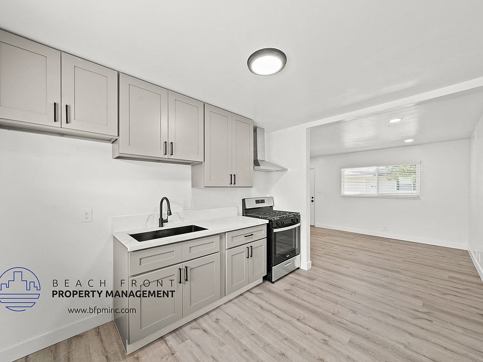 1st image of 870-899 S Philadelphia St #874-D