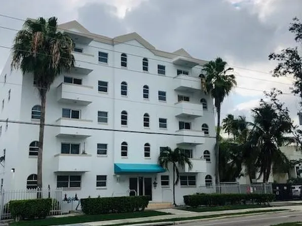 3052 SW 27th Ave APT 404, Miami, FL 33133