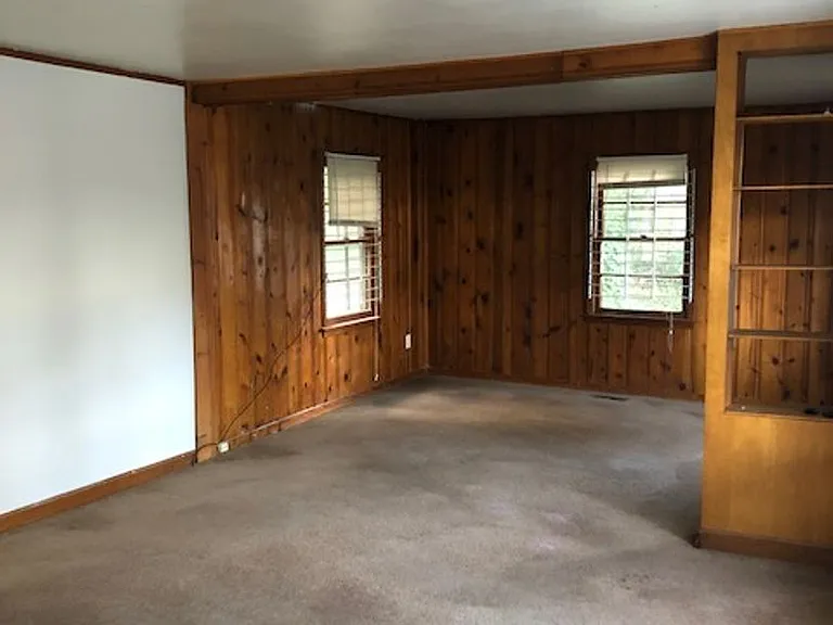 9845 Greenlee Rd — Photo 14