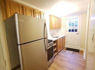 17 Bills Pl #1B, Brooklyn, NY 11218