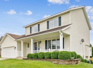 3990 Birmingham Ln NW, Rochester, MN 55901