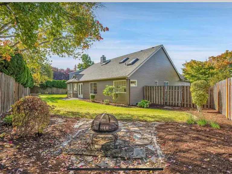 16605 NW Dublin Ct — Photo 35