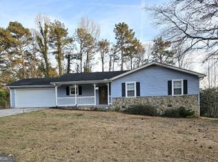 135 Old Lantern Dr, Stockbridge, GA 30281