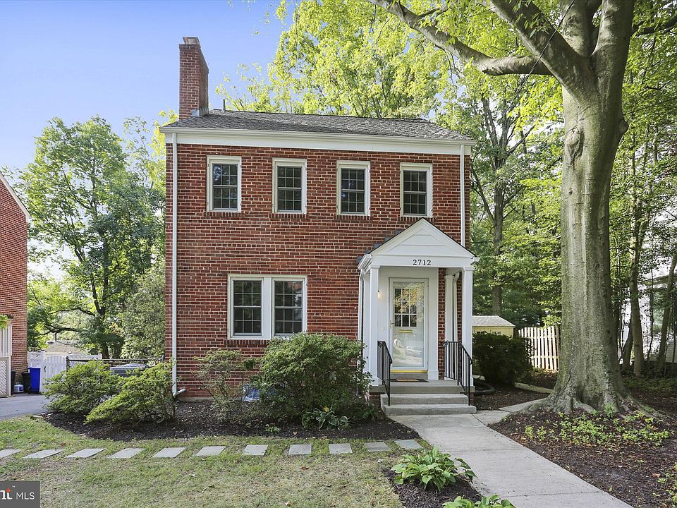 1st image of 2712 Blaine Dr