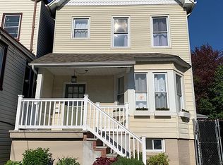 37 Clinton Ave, Staten Island, NY 10301