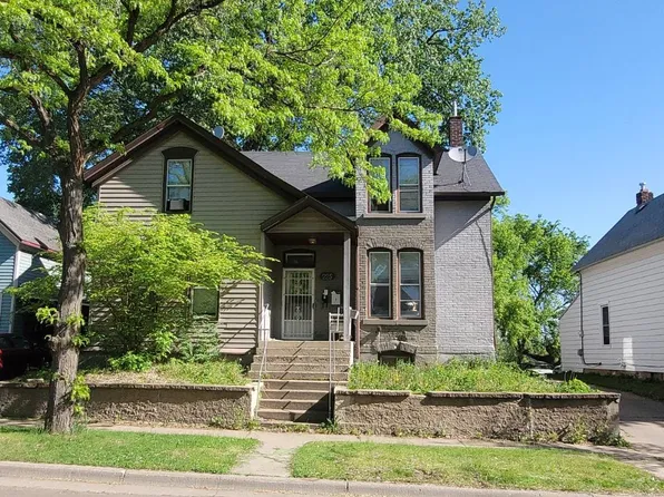225 Morton St E, Saint Paul, MN 55107