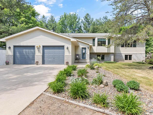 8742 33rd St, Princeton, MN 55371